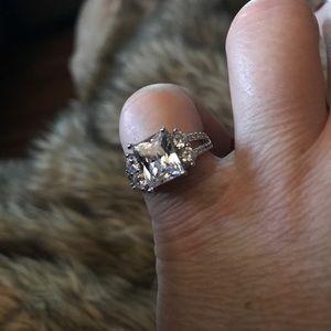 AAA Zircon Vintage Wedding Engagement Ring